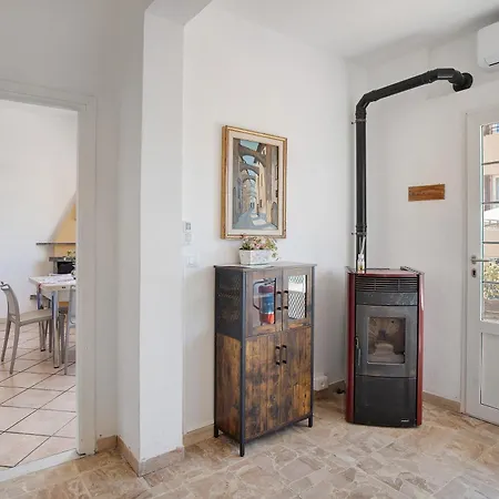 Apartment Casa Thea Santo Stefano al Mare